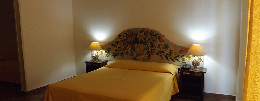 ベイ パレス ホテル タオルミーナ エクステリア 写真